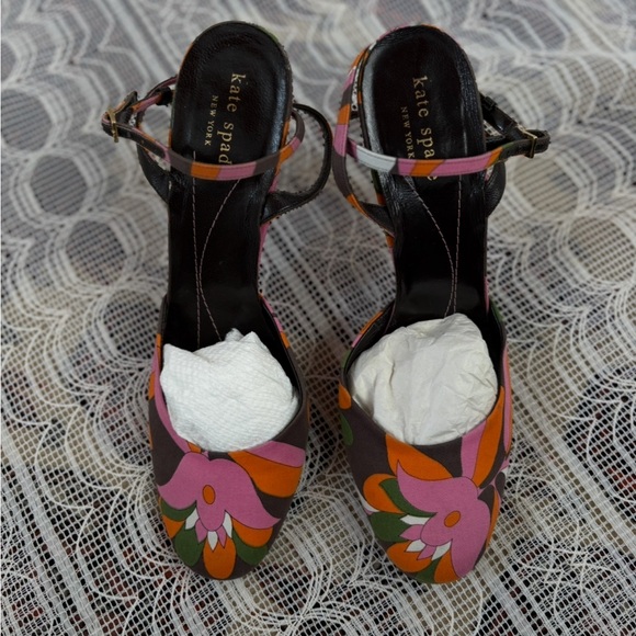 Kate Spade Y2K Floral Heels, Size 8.5 - Picture 3 of 13
